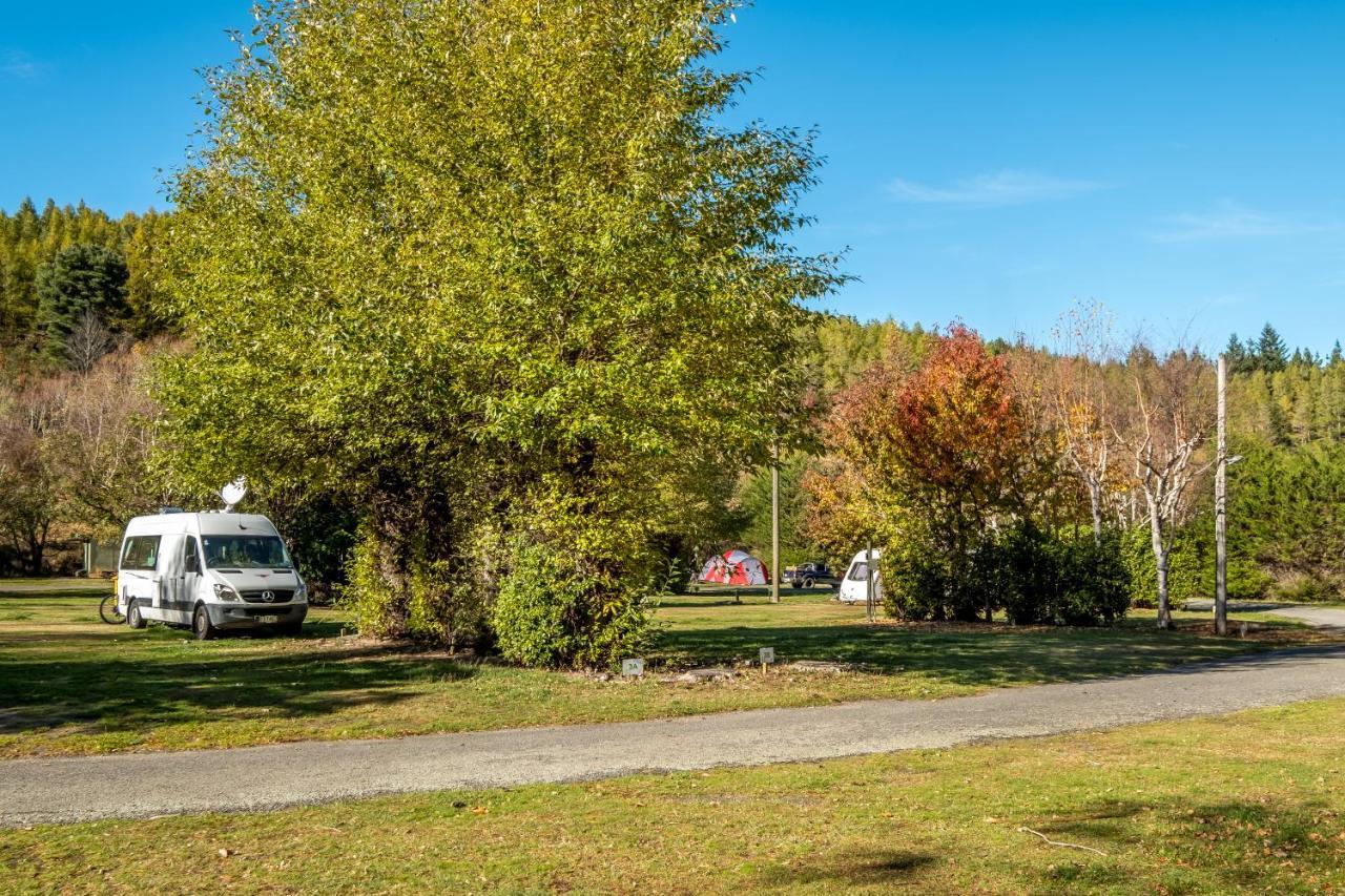 האנמר ספרינגס Alpine Adventure Holiday Park מראה חיצוני תמונה