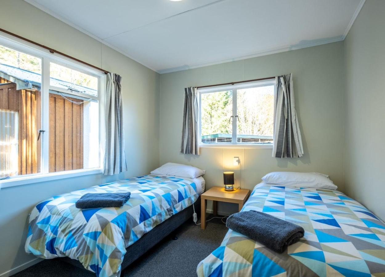 האנמר ספרינגס Alpine Adventure Holiday Park מראה חיצוני תמונה
